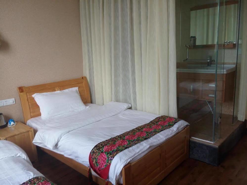 Shuanglang Jinxiangyuan Hotel Dali Shuanglang Bagian luar foto